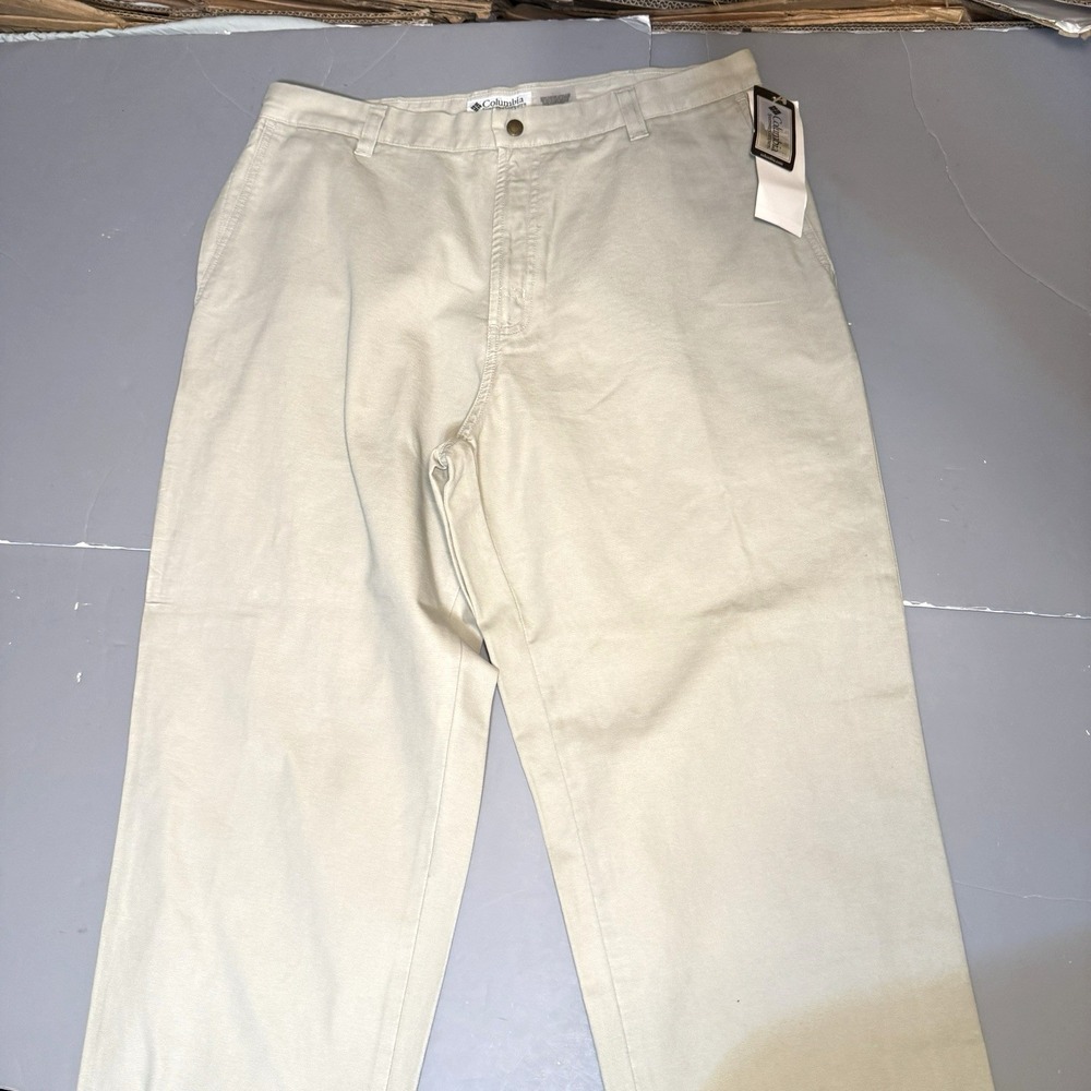 Columbia Rugged Outdoor Chino Pants ROC 36 (35x32) Light Beige Fossil NOS